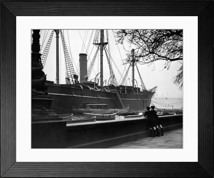 Framed Print : The Discovery and a selection of smaller craft sitting at pavement level Framed Print : The Discovery and a selection of smaller craft sitting at pavement level