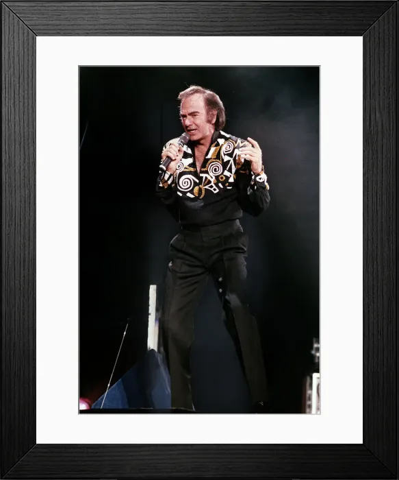 Framed Print : Neil Diamond Entertainer Framed Print : Neil Diamond Entertainer