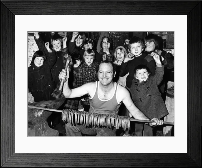 Framed Print : Blacksmith Alan Hood got into the record books by making 50 horseshoes in just two hours