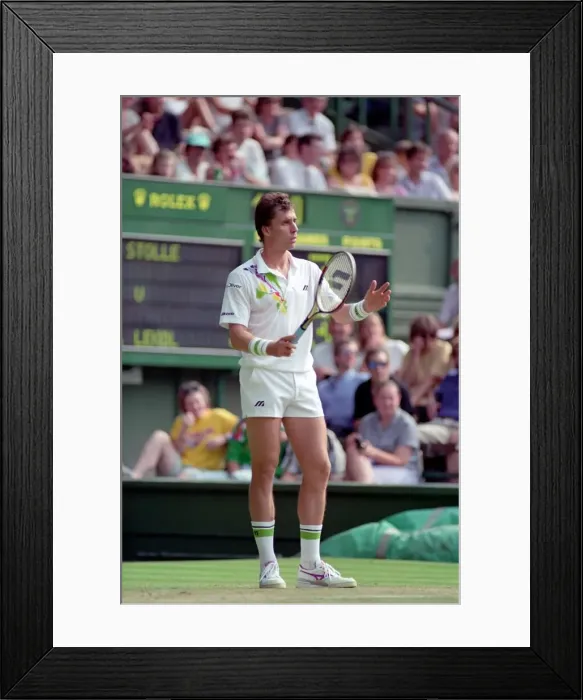 Framed Print : All England Lawn Tennis Championships at Wimbledon Mens Singles Third Round Framed Print : All England Lawn Tennis Championships at Wimbledon Mens Singles Third Round