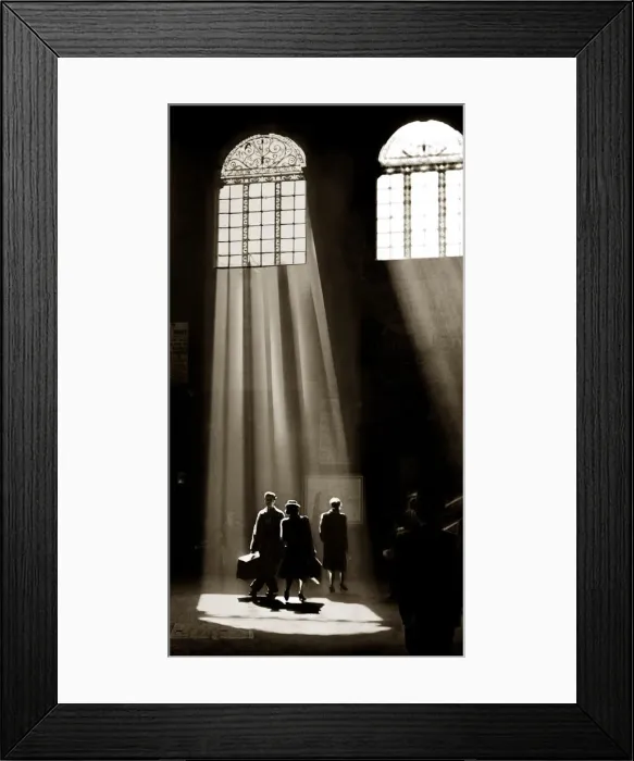 Framed Print : Sunlight streams through the windows of Liverpool Street Station London Framed Print : Sunlight streams through the windows of Liverpool Street Station London