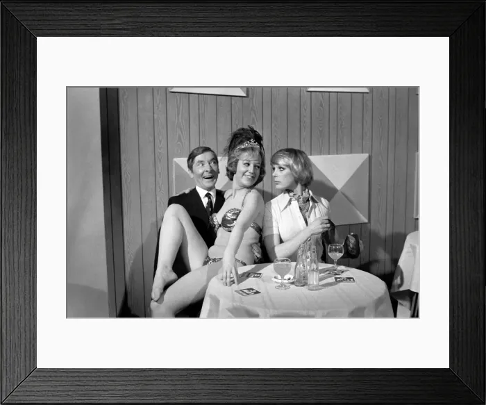 Framed Print : Pinewood Studios for film nCarry on Behindi: Jenny Cox a comedy actress who had to learn