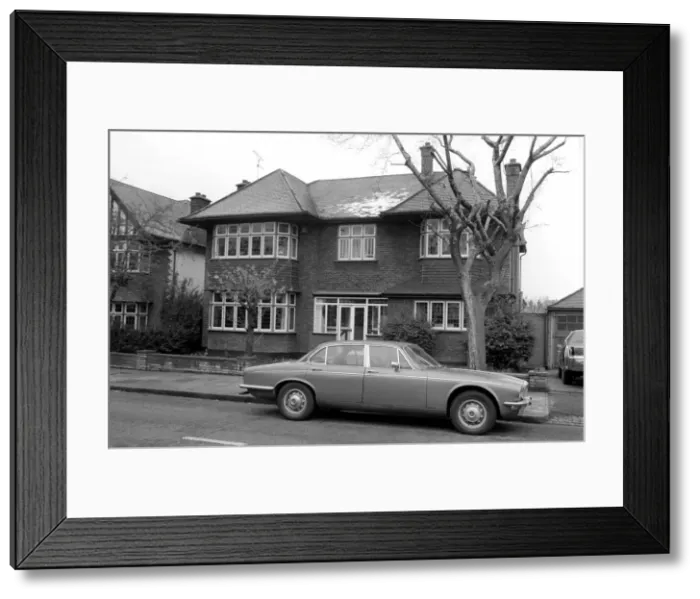 Framed Print : John Entwhistles The Whos House. March 1975 75-01692-001