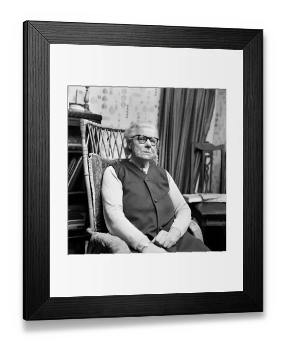 Framed Print : Old  /  People  /  Woman: Mrs. Rosina Stonehouse (80). Mrs. Rosina Stonehouse (80 years old