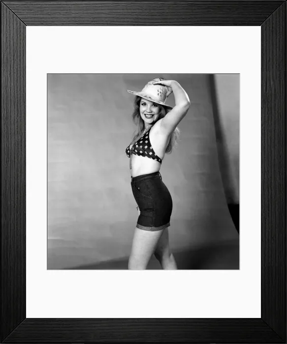 Framed Print : Model Jillianne Foot. March 1975 75-01571-005 Framed Print : Model Jillianne Foot. March 1975 75-01571-005