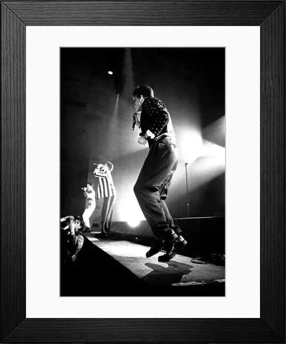 Framed Print : Lib - Boy Band New Kids on the Block perform at Whitley Bay Ice Rink 27 April 1990 Framed Print : Lib - Boy Band New Kids on the Block perform at Whitley Bay Ice Rink 27 April 1990