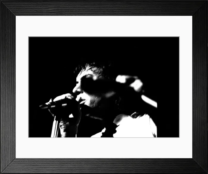 Framed Print : Eric Burdon, ex Animals vocalist, at the City Hall, Newcastle in September 1970 Framed Print : Eric Burdon, ex Animals vocalist, at the City Hall, Newcastle in September 1970