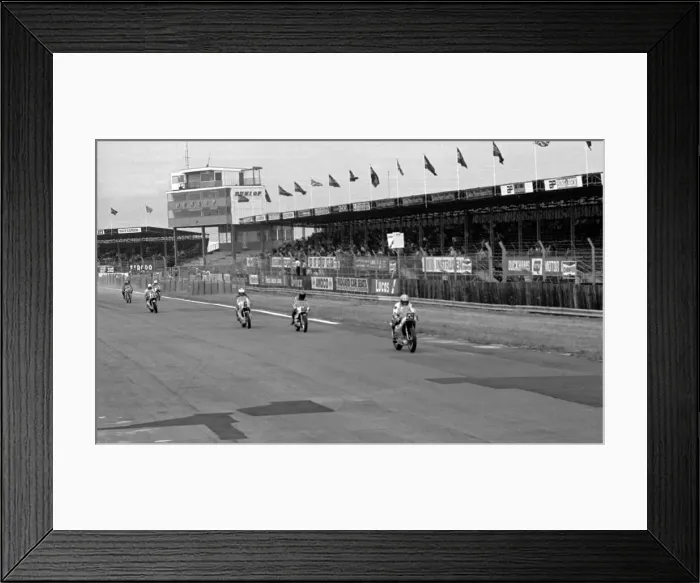 Framed Print : John Player Grand Prix at Silverstone 14th August 1976 Framed Print : John Player Grand Prix at Silverstone 14th August 1976