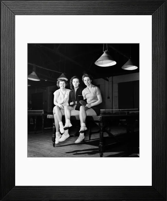 Framed Print : Mrs. Joan Riddick (L). Table Tennis Contest. August 1953 D461-003