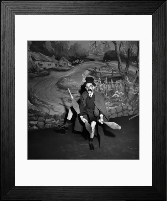 Framed Print : Comedian Eddie Gray. February 1948 O11521-001 Framed Print : Comedian Eddie Gray. February 1948 O11521-001