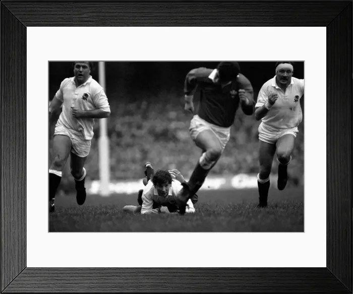 Framed Print : International Rugby Union. England v. Wales. January 1986 PR-04-068 Framed Print : International Rugby Union. England v. Wales. January 1986 PR-04-068
