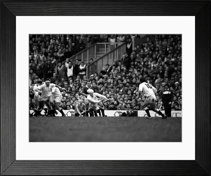Framed Print : International Rugby Union. England v. Wales. January 1986 PR-04-134