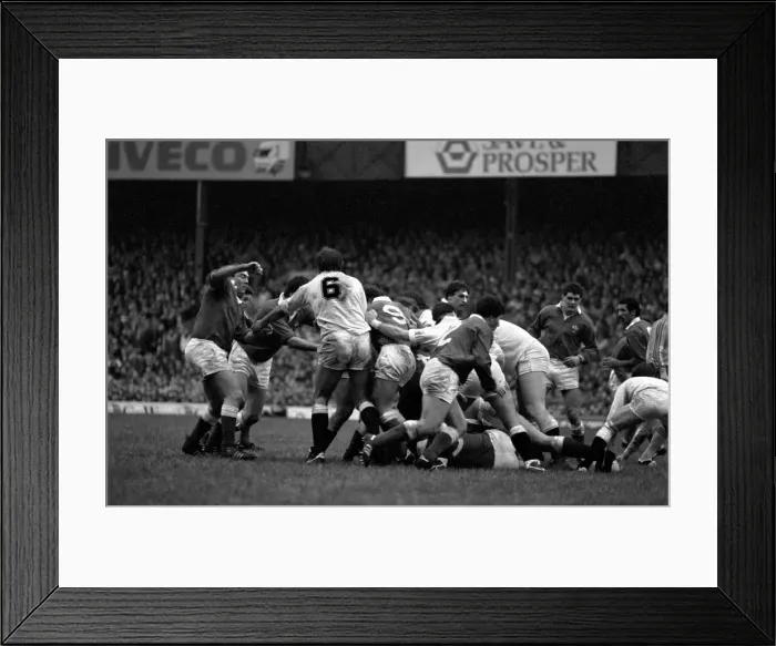 Framed Print : International Rugby Union. England v. Wales. January 1986 PR-04-048 Framed Print : International Rugby Union. England v. Wales. January 1986 PR-04-048