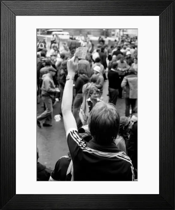 Framed Print : Home Internationals 1980 / 81 Season, England v Scotland at Wembley Framed Print : Home Internationals 1980 / 81 Season, England v Scotland at Wembley