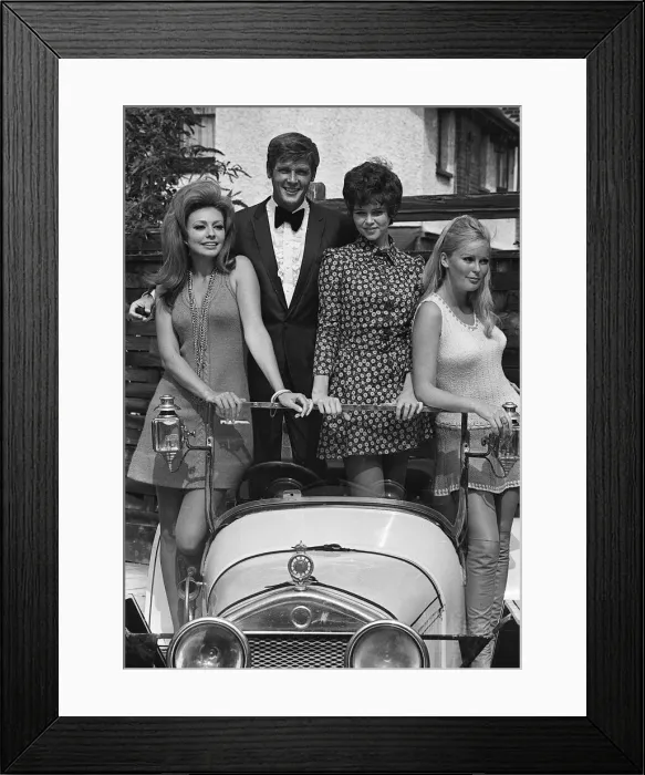 Framed Print : Film Crossplot 1968 Roger Moore Veronica Carlson Martha Hyer Framed Print : Film Crossplot 1968 Roger Moore Veronica Carlson Martha Hyer