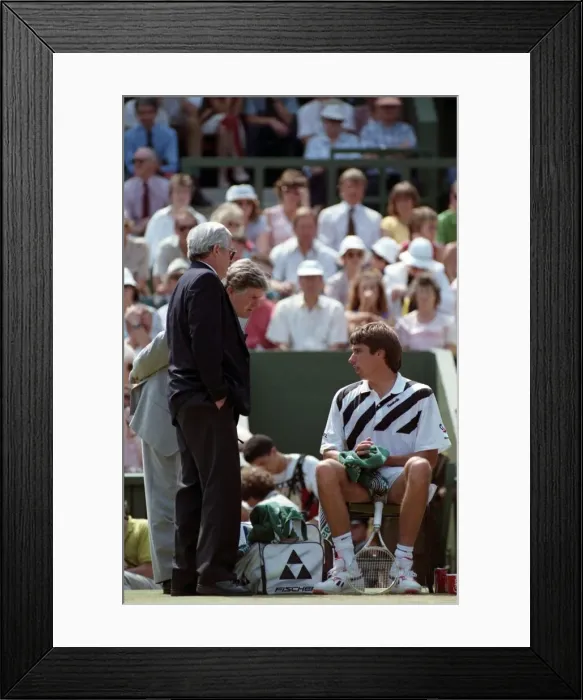 Framed Print : Wimbledon Tennis. Michael Stich v. Stefan Edberg. July 1991 91-4275-010