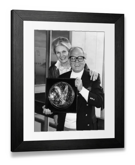 Framed Print : Sir Richard Attenborough and his wife arrived at Heathrow from Los Angeles on Monday Framed Print : Sir Richard Attenborough and his wife arrived at Heathrow from Los Angeles on Monday