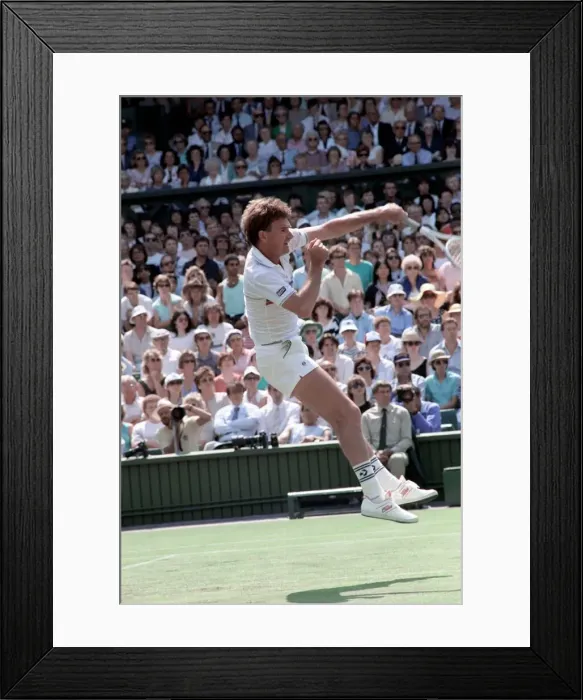 Framed Print : Wimbledon. Jimmy Connors. June 1988 88-3372-063