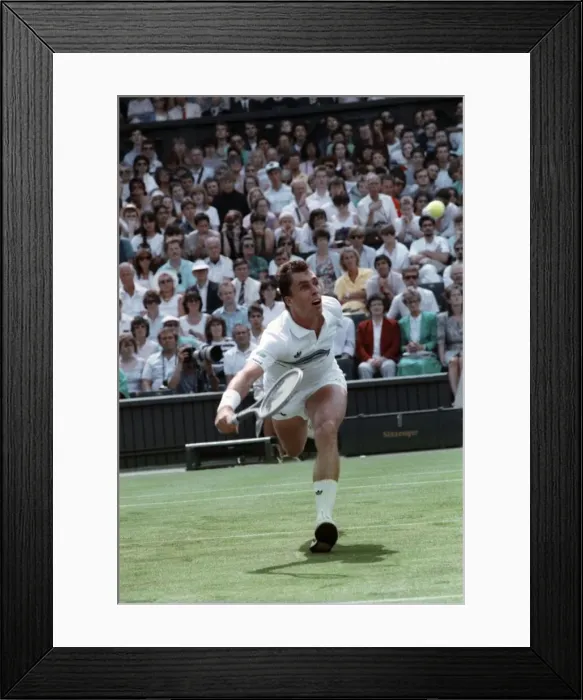Framed Print : Wimbledon. Ivan Lendl v. Darren Cahill. June 1988 88-3342-066