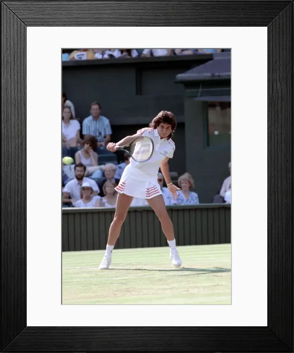 Framed Print : Wimbledon. Gabriella Sabitini v. Radka Zrubakova. June 1988 88-3372-105 Framed Print : Wimbledon. Gabriella Sabitini v. Radka Zrubakova. June 1988 88-3372-105