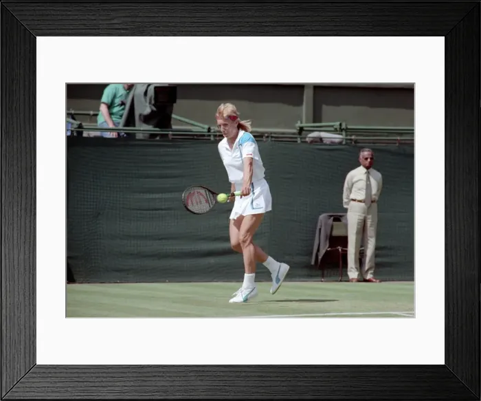 Framed Print : Wimbledon. Martina Navratilova. June 1988 88-3373-001 Framed Print : Wimbledon. Martina Navratilova. June 1988 88-3373-001