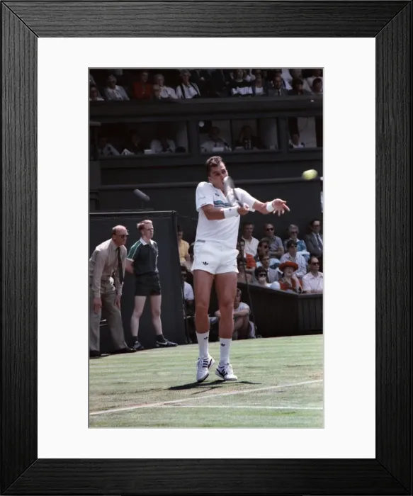 Framed Print : Wimbledon. Ivan Lendl v. Darren Cahill. June 1988 88-3342-065