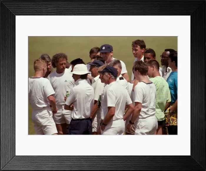 Framed Print : February 1990 90-1082-090 International Test Match Cricket. West Indies vs England Framed Print : February 1990 90-1082-090 International Test Match Cricket. West Indies vs England
