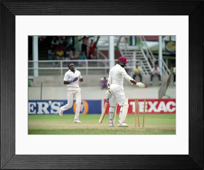 Framed Print : February 1990 90-1082-082 International Test Match Cricket. West Indies vs England Framed Print : February 1990 90-1082-082 International Test Match Cricket. West Indies vs England