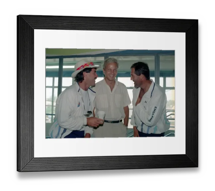 Framed Print : England Cricketers. Alan Lamb, David Gower ang Graham Gooch. April 1990 90-2284-005