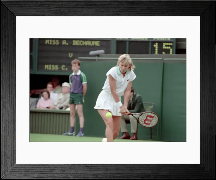 Framed Print : Wimbledon Tennis. (Chris Evert). June 1988 88-3341-027 Framed Print : Wimbledon Tennis. (Chris Evert). June 1988 88-3341-027