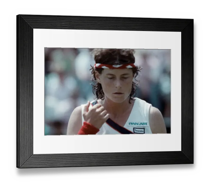 Framed Print : Wimbledon Tennis. Alexia Dechaume. June 1988 88-3341-039 Framed Print : Wimbledon Tennis. Alexia Dechaume. June 1988 88-3341-039