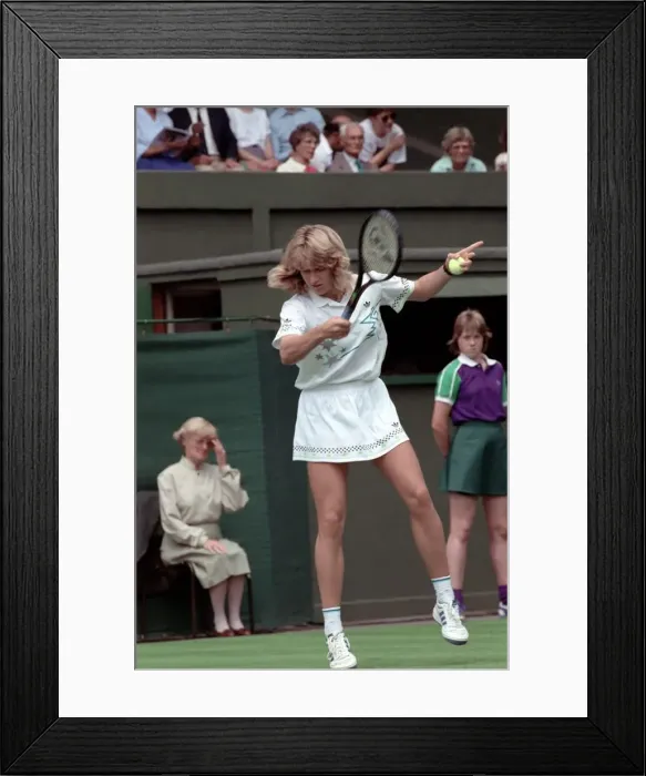 Framed Print : Wimbledon. Steffi Graf. June 1988 88-3317-053 Framed Print : Wimbledon. Steffi Graf. June 1988 88-3317-053