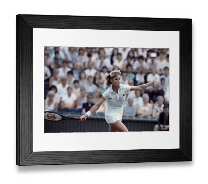 Framed Print : Wimbledon Tennis. (Chris Evert). June 1988 88-3341-026