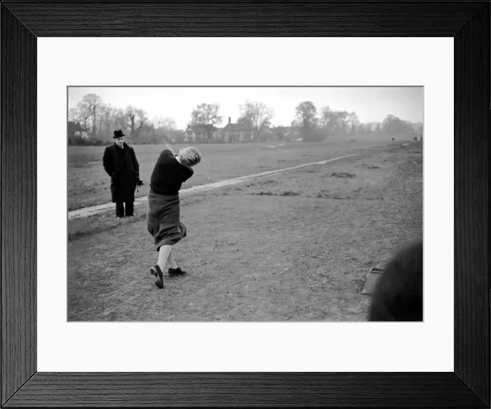 Framed Print : Jockey Gordon Richards seen here playing golf at Romford. October 1937 OL304J-002 Framed Print : Jockey Gordon Richards seen here playing golf at Romford. October 1937 OL304J-002