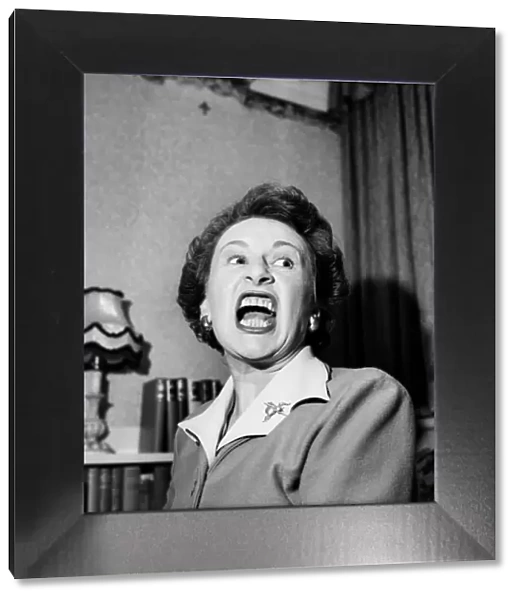 Janet Bruce, Radio Actress - Growls like dog. November 1952 C5415