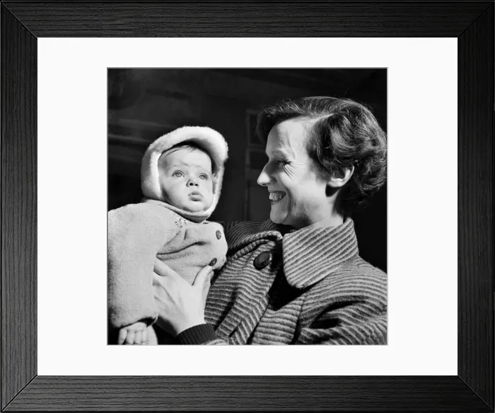 Framed Print : Mrs. Ivy Oldfield and baby son Bobbie aged 6 months. December 1952 C6284 Framed Print : Mrs. Ivy Oldfield and baby son Bobbie aged 6 months. December 1952 C6284