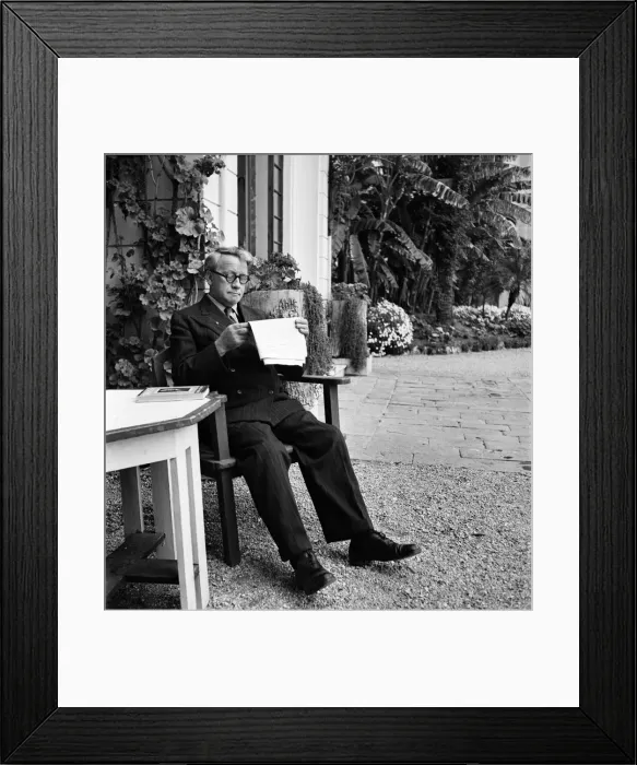 Framed Print : Herbert Morrison on holiday on the Riveria. O7494
