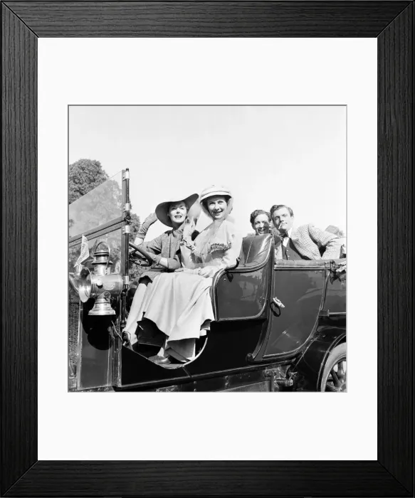 Framed Print : Filming of Genevieve L - R Kay Kendall - Dinah Sheridan