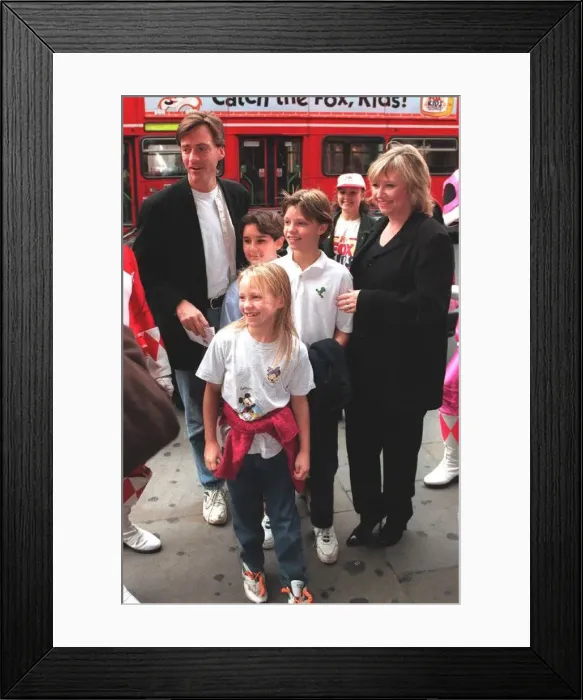  : RICHARD, JUDY AND KIDS AT HAMLEYS TO PROMOTE FOX KIDS NETWORK