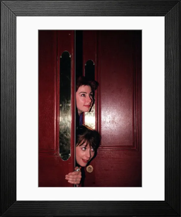 Framed Print : Sue Perkins Mel Giedroyc comediennes May 1999 at Paisley Town Hall Framed Print : Sue Perkins Mel Giedroyc comediennes May 1999 at Paisley Town Hall