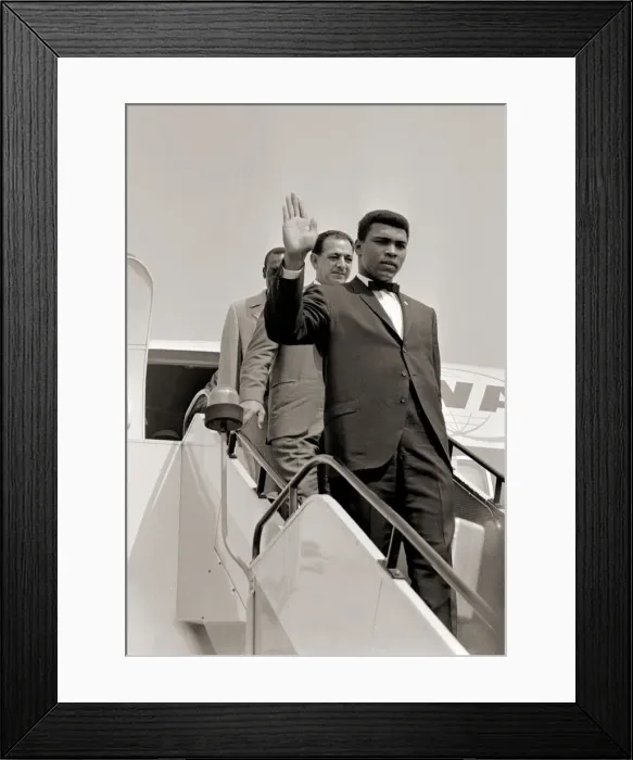 Framed Print : American world champion heavyweight boxer Cassius Clay (Muhammad Ali Framed Print : American world champion heavyweight boxer Cassius Clay (Muhammad Ali