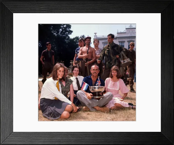 Framed Print : Sean Connery presents award to schoolgirls July 1976
