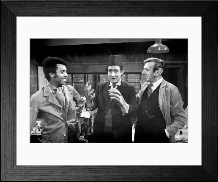 Framed Print : Television programme Curry and Chips with Spike Milligan and Eric Sykes Framed Print : Television programme Curry and Chips with Spike Milligan and Eric Sykes