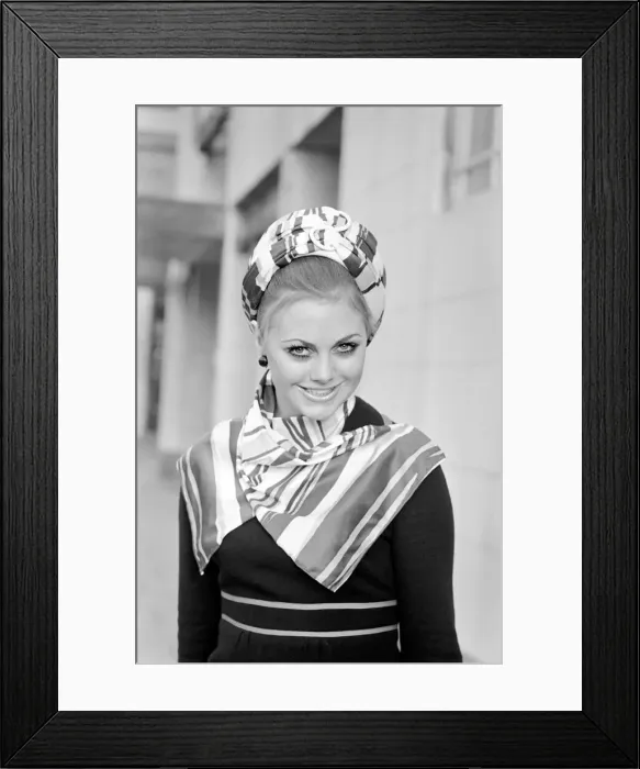 Framed Print : The Millinery Guild showed their Spring Collection of hats at the Dorchester, London Framed Print : The Millinery Guild showed their Spring Collection of hats at the Dorchester, London