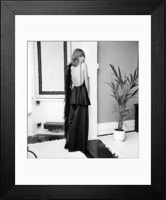 Framed Print : Gabrielle Crawford in Harlow'for the London premiere