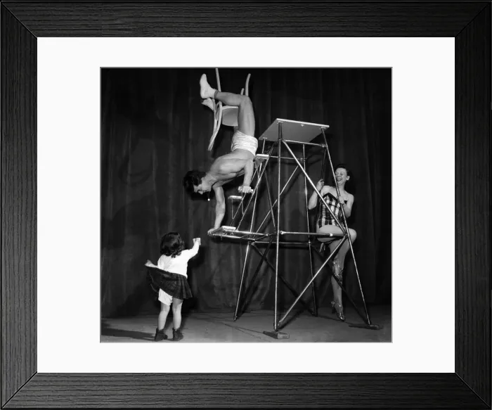 Framed Print : Basil Yale and his wife Diane in their unique balancing act in the Louis Benjamin revue
