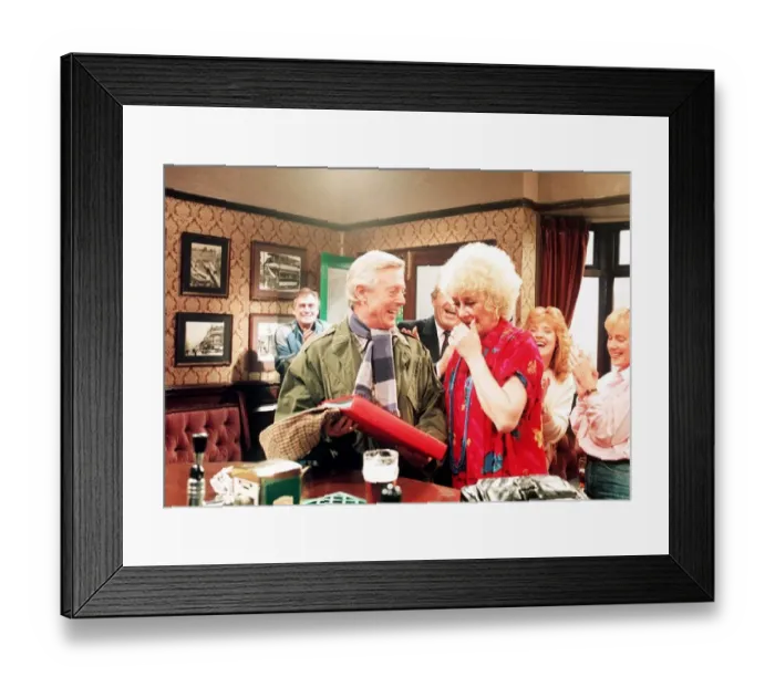 Framed Print : Michael Aspel TV Presenter of This is your Life surprising Liz Dawn of coronation street