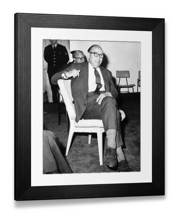 Framed Print : Roy Jenkins Home secretary MP who visited New York to study United States police methods Framed Print : Roy Jenkins Home secretary MP who visited New York to study United States police methods