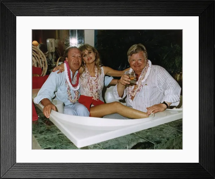 Framed Print : Benny Hill Comedian in bathtub with Dennis Kirkland and Britt Ekland
