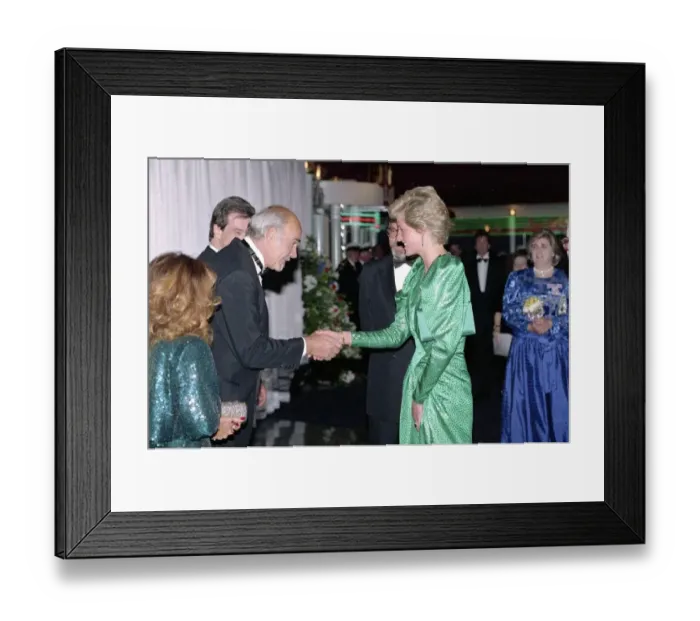 Framed Print : Princess Diana meets Sean Connery at the Royal Gala Premiere for The Hunt for Red October
